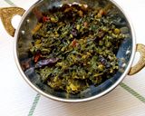A picture of step 4 of Sarson bhujia (saag).