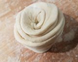 A picture of step 6 of Chicken cheese paratha.