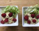 Une image de l'étape 6 de Salade Avocat Poire Surimi Framboise.