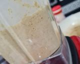 A picture of step 1 of Banana Oatmeal Pizza.