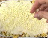 Foto del paso 5 de la receta: Macarrones con sofrito y bechamel gratinados al horno