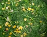 Foto langkah ke 2 dari resep Sayur Bayam Jagung Sehat.