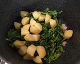 Foto del passaggio 3 della ricetta Broccolo rapino e patate trascinati