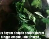 Foto langkah ke 1 dari resep Urap Sayur Daun Sentrong.