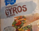 Egy serpenyős rizses csirke fokhagymával, kukoricával,babbal és olívabogyóval 🐤🐥🐣🌽🫒🧄🥣 recept fázis 2 fotója