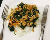 A picture of step 2 of Ground Pork Stir Fry With Spinach and Carrot.