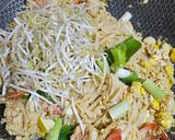 Foto langkah ke 4 dari resep Pad Thai.