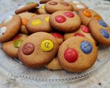 Foto del paso 6 de la receta: Galletas de mantequilla y lacasitos