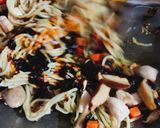 รูปขั้นตอนการทำที่ 3 ของ 🍝ยากิโซบะแบบง่ายๆ (Yakizoba)