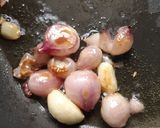 Foto langkah ke 3 dari resep Telur & Ati Ampela Masak Habang.