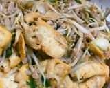 รูปขั้นตอนการทำที่ 3 ของ ผัดถั่วงอกเต้าหู้หมูสับหรือไก่สับ