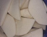 A picture of step 1 of Fried yam with egg.