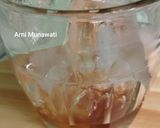 Foto langkah ke 3 dari resep Es Kopi Hitam.
