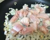 Foto del paso 1 de la receta: Arroz con filet de Brotola