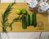 Tárkonyos 🌿 uborkaleves 🥒🍲 recept fázis 1 fotója