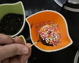 A picture of step 3 of Chocolatey Fruity Lollipop.