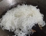 Foto langkah ke 4 dari resep Mie hun jagung.