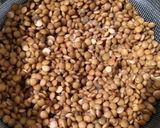 ढाबा स्टाईल कोल्हापूरी अख्खा मसुर रेसिपी (Dhaba Style Kolhapuri Akkha Masoor Recipe In Marathi) रेसिपी स्टेप 1 फोटो 