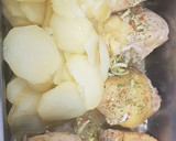 Foto del paso 2 de la receta: Pollo asado con patatas