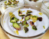 Foto del paso 4 de la receta: Vasitos de crema mascarpone con coco, limón y pistachos