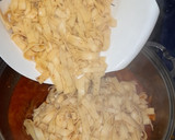 Foto del paso 5 de la receta: Tagliatelle con salsa de cebolla