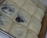 Foto langkah ke 3 dari resep Roti sobek coklat.