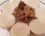 A picture of step 5 of Little shape Sinasir with peper soup.