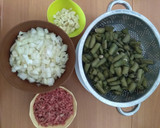 Foto del paso 1 de la receta: Habas con vaina fritas con jamón