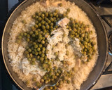 Foto del paso 4 de la receta: Arroz con condimento y pollo. Tipo paella y pa’ti 😜 rápido y fácil!