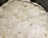 A picture of step 3 of Frozen chicken samosy D shape.