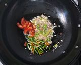 Foto langkah ke 2 dari resep Tumis Kembang Kol Saus tiram.