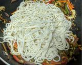 A picture of step 6 of Veg Chowmein.