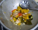 Foto langkah ke 2 dari resep Ayam Gongso.