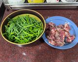 韭菜花炒香腸的食譜步驟1照片