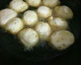 A picture of step 2 of Dahi vada.