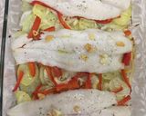 Foto del paso 6 de la receta: Panga al horno con patatas panaderas, pimiento rojo y cebolla