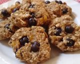 Foto langkah ke 7 dari resep Banana Oat Chocochips Cheewy Cookies (3bahansaja).