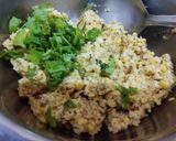 A picture of step 5 of Phulki(Dal Pakoras).