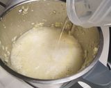 Foto del passaggio 2 della ricetta Vellutata di patate alla barbabietola