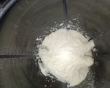 A picture of step 1 of Banana milk pulp.