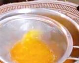 صورة لخطوة 10 من وصفة كيك البرتقال 🍊 مع الصوص هشه وخفيفة