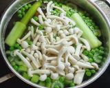 Foto del paso 3 de la receta: Sopa de pollo a la parrilla con fideos