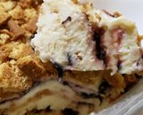 Foto langkah ke 4 dari resep Blueberry cheesecake rasa ice cream.