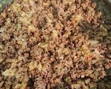 صورة لخطوة 1 من وصفة صينية بطاطا 🍠 باللحمة الناعمة ☺😋