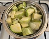 Foto del paso 2 de la receta: Crema de Calabacín