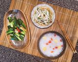 รูปขั้นตอนการทำที่ 4 ของ ยำถั่วงอกซูกินีแบบเย็น สไตล์จีน 凉拌豆芽黄果菜