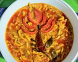 A picture of step 4 of Sev tamatar sabji.