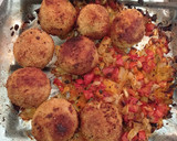 Foto del paso 6 de la receta: Albóndigas de pollo al horno con queso y verduritas