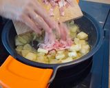 Foto del paso 3 de la receta: Sepia encebollada con bacon