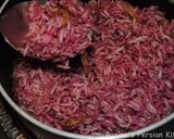 A picture of step 12 of Sumac-beetroo rice with meatballs.